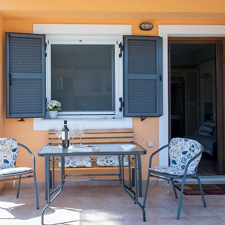Villa Nick'S House Aegina Exterior foto